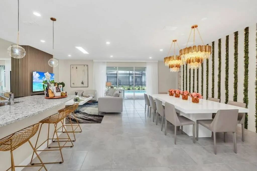 Brand New Magnificent 10Bd At Windsor Island 3629 Villa Davenport