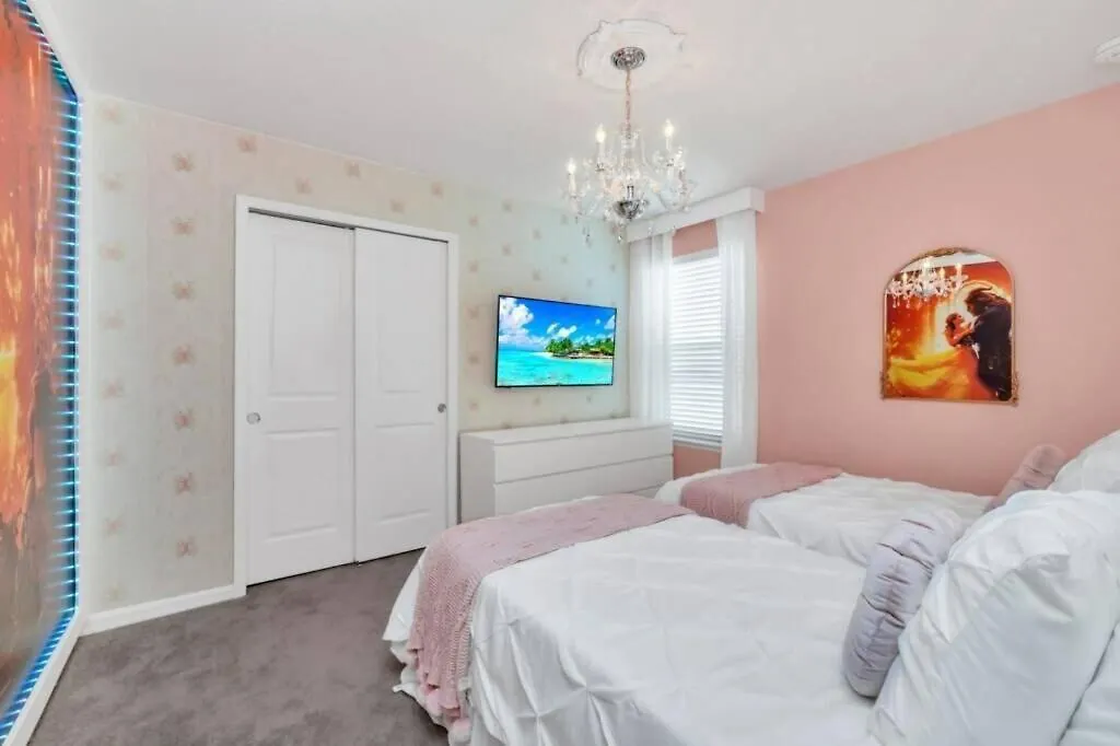 Brand New Magnificent 10Bd At Windsor Island 3629 Villa Davenport