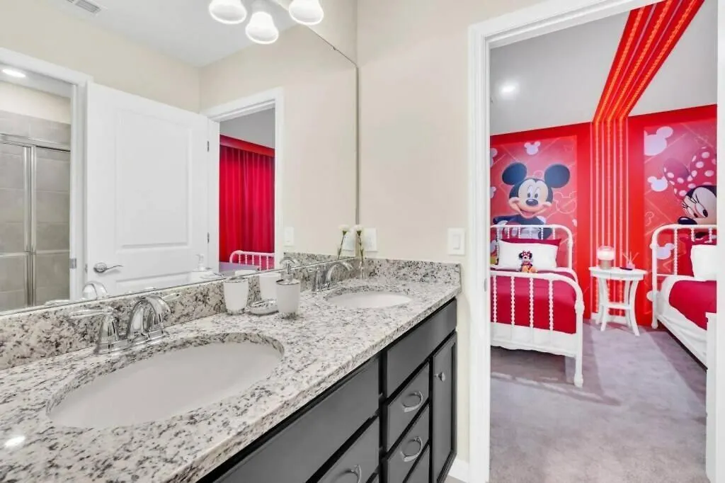 Brand New Magnificent 10Bd At Windsor Island 3629 Villa Davenport